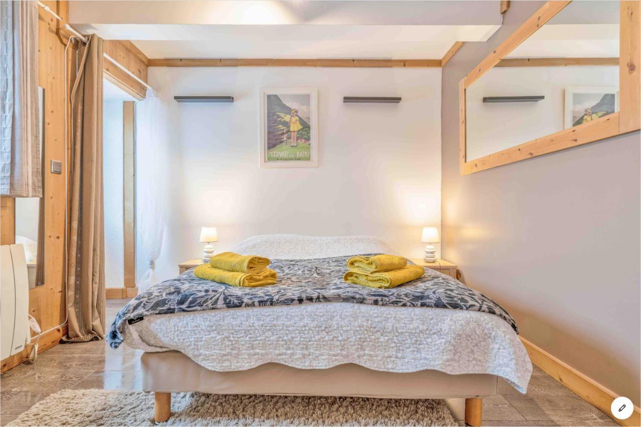 Chambre Independante Avec Salle De Bain Independante Au Rdc D Un Chalet A 25 Kms Chamonix Saint-Gervais-les-Bains Kültér fotó